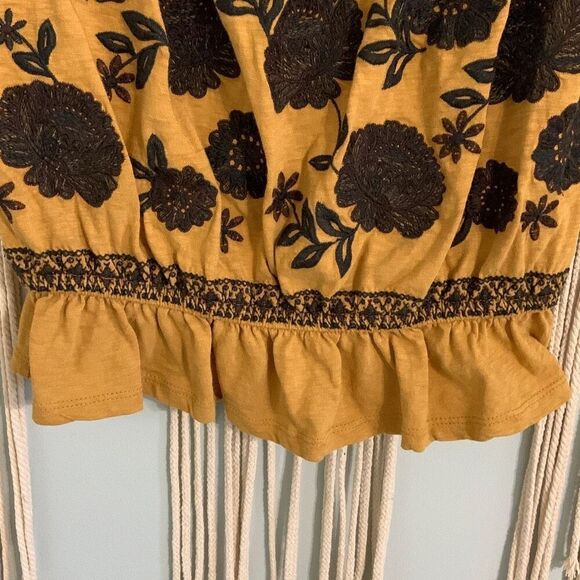 AMERICAN EAGLE Women’s Embroidered Floral Off The Shoulder Top Size Small - Picture 5 of 9